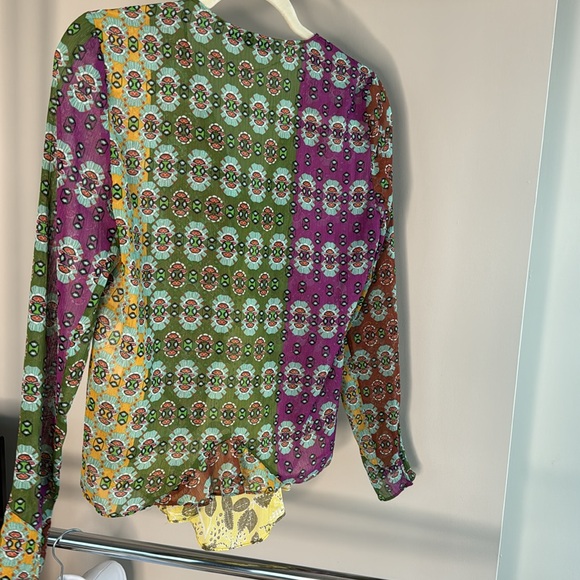 Patterned Zara Top - Picture 3 of 3